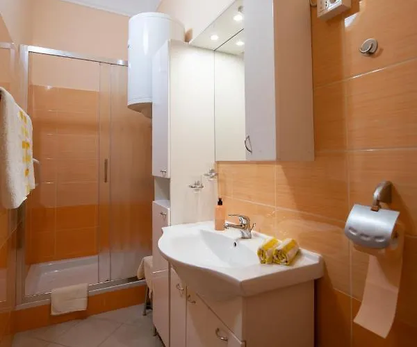 Lila 158 Apartman *